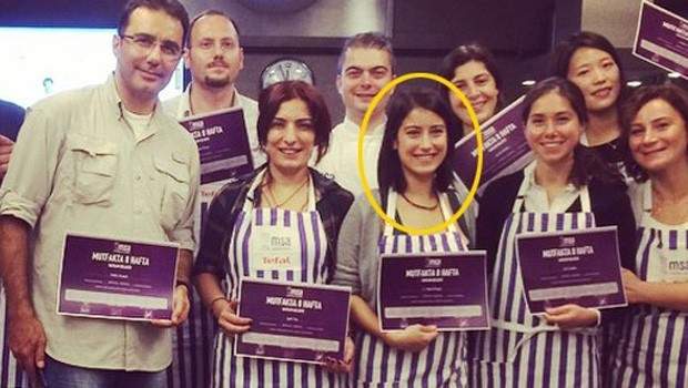 Hazal Kaya Oyunculuğu Bırakıyor