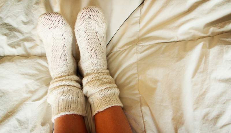 Çorapla Uyumak Zararlı Mı ?