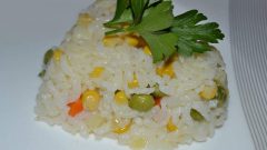 Garnitürlü Pirinç Pilavı