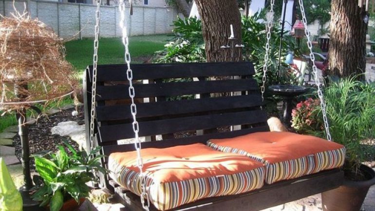 Huzur Dolu Teras ve Bahçe Salıncakları