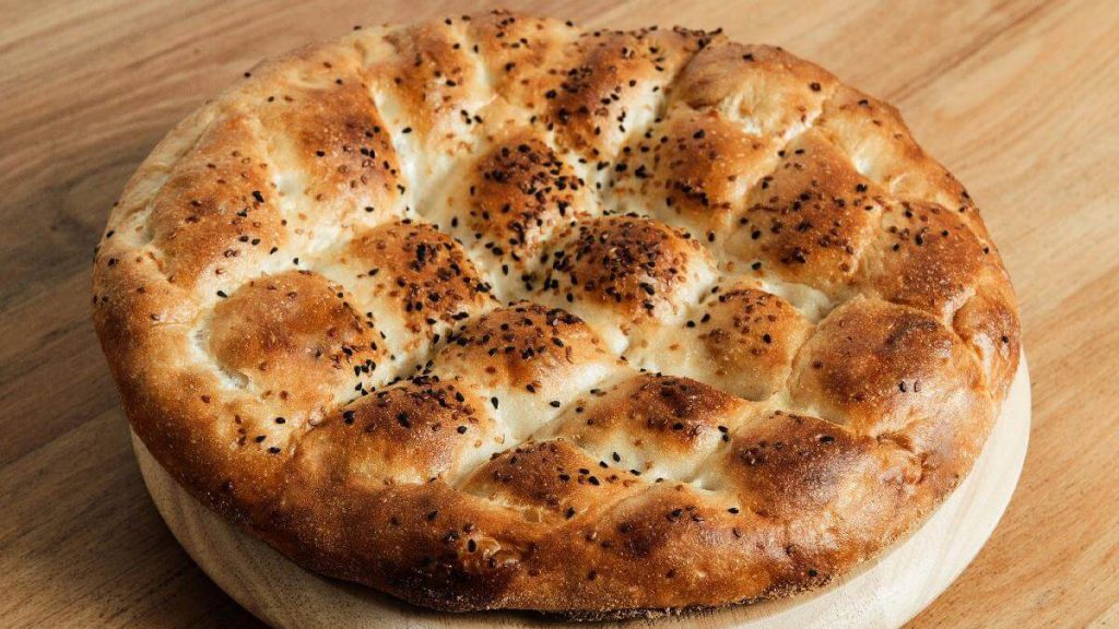 Ev Yapımı Ramazan Pidesi Tarifi