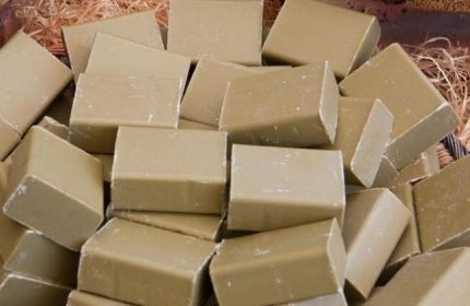 1 Haftada Pürüzsüz Bir Cilde Sahip Olmanızı Sağlayacak Mucizevi Sabun