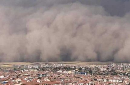 O iller için toz fırtınası uyarısı: Pencereleri açmayın, balkona çıkmayın