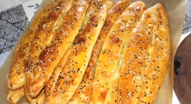 Patatesli Pırasalı Börek