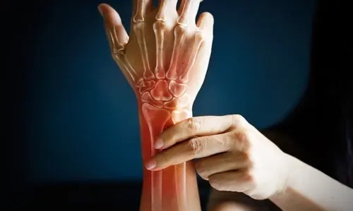 El Cerrahisi ve Mikrocerrahi: Küçük Dokunuşlarla Büyük Hayatlar Kurtaran Bilim